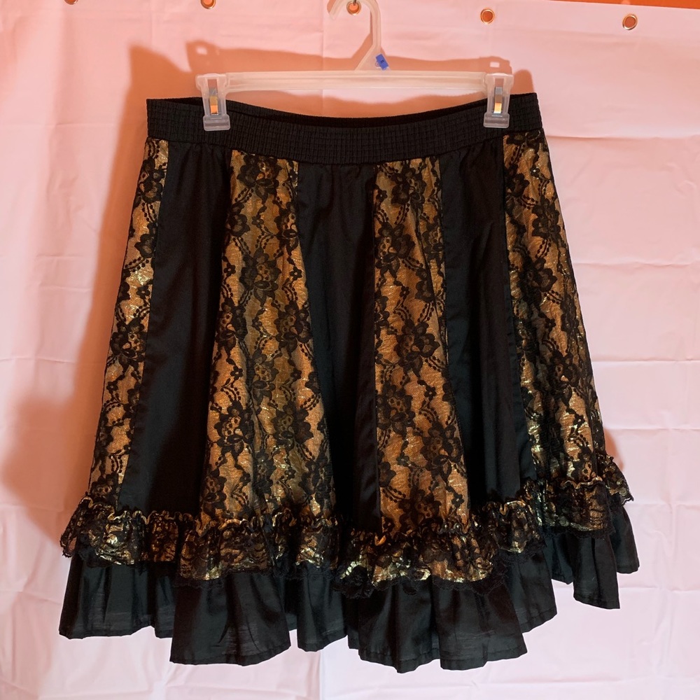 Gold & Black Vintage Skirt Western Lace Ruffles